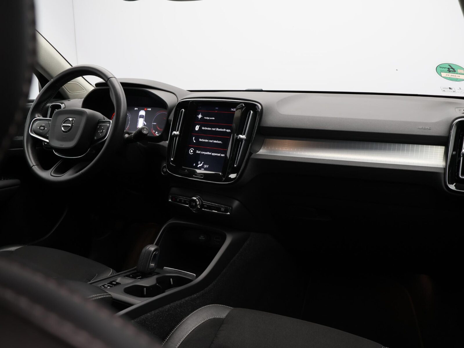 Volvo XC40 - Foto 3