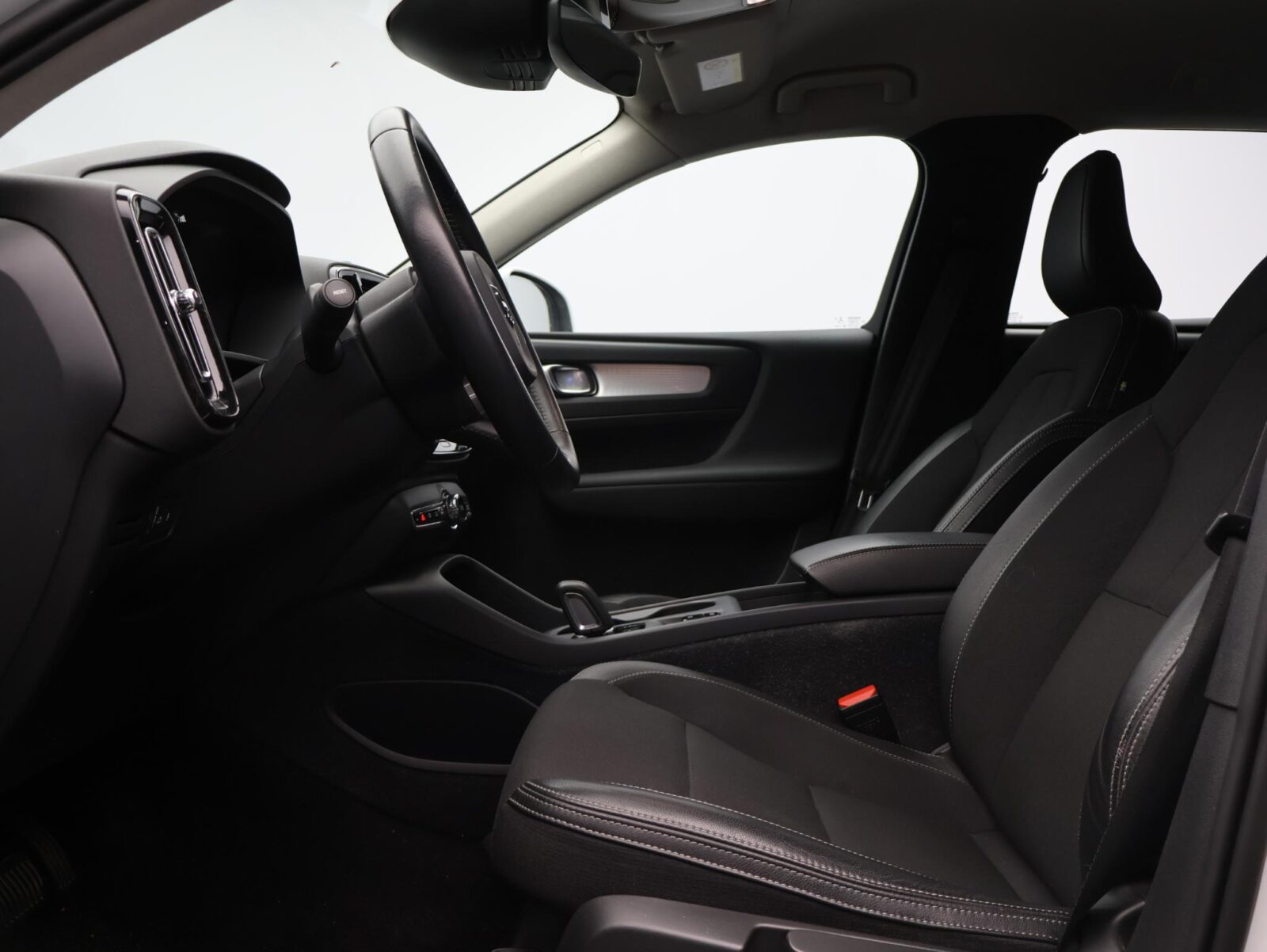 Volvo XC40 - Foto 7