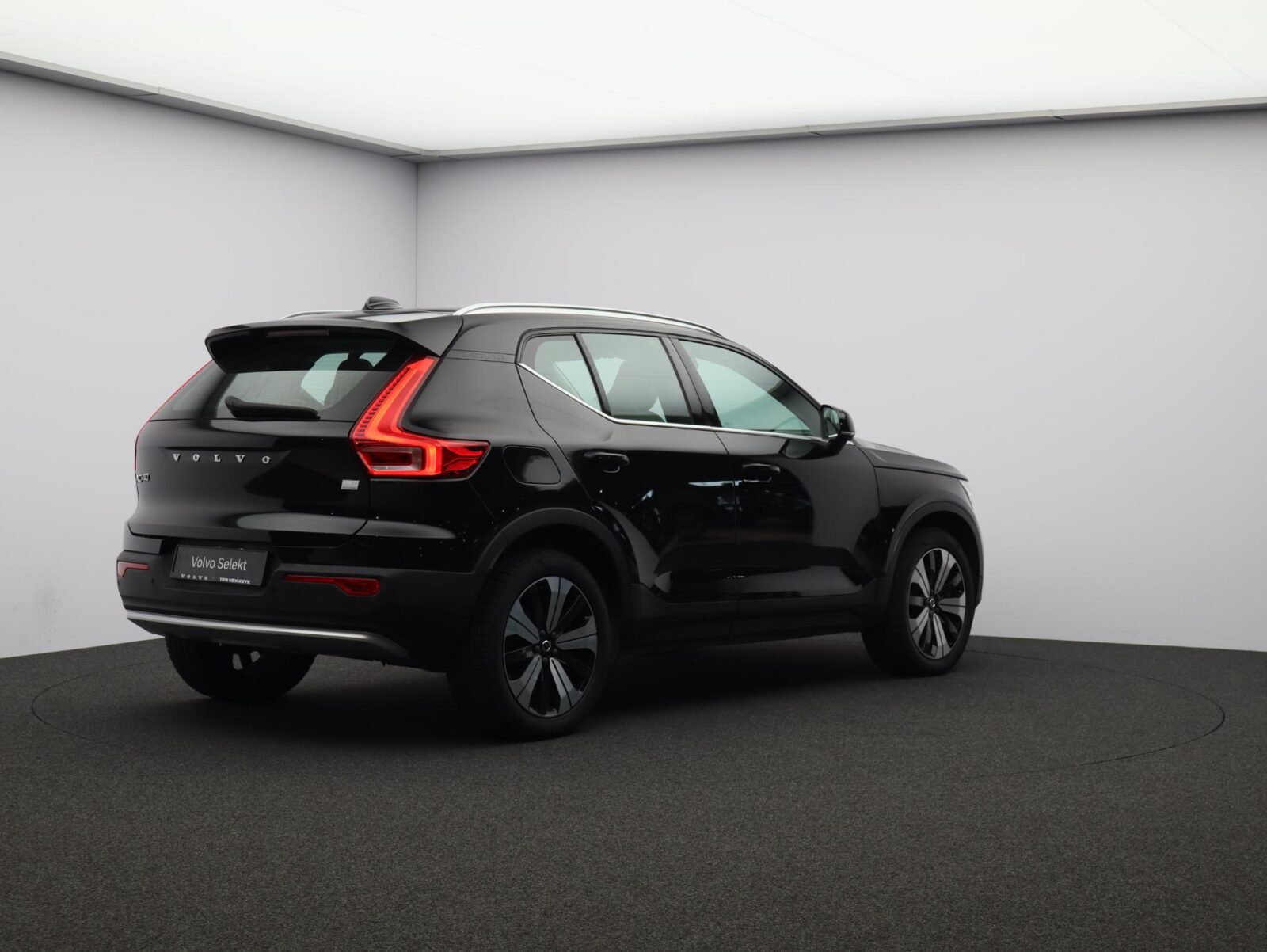Volvo XC40 - Foto 2