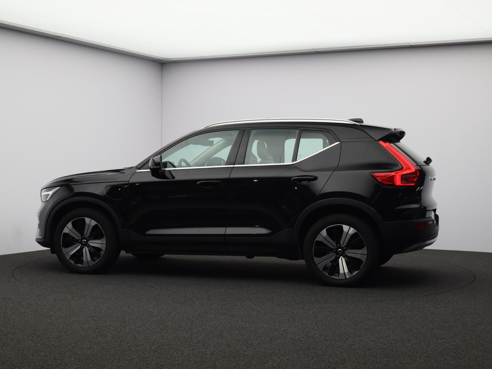 Volvo XC40 - Foto 26