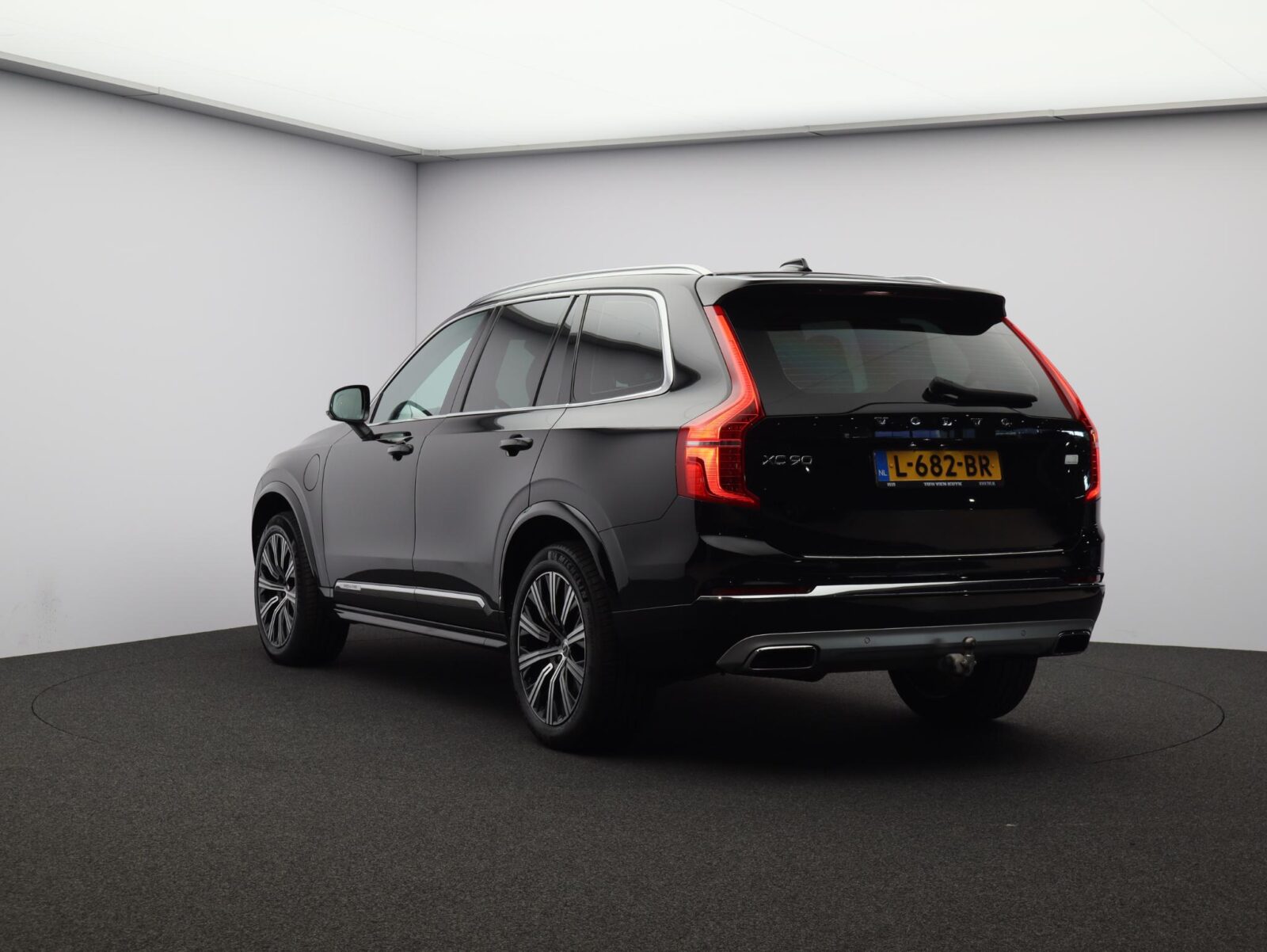 Volvo XC90 - Foto 29
