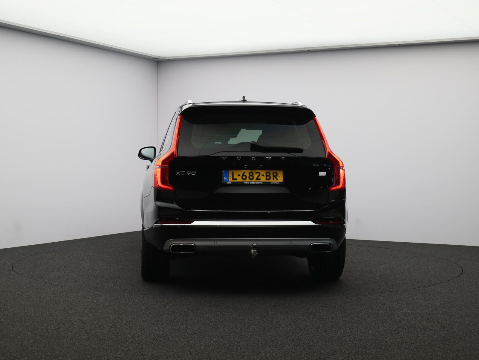 Volvo XC90 - Foto 30