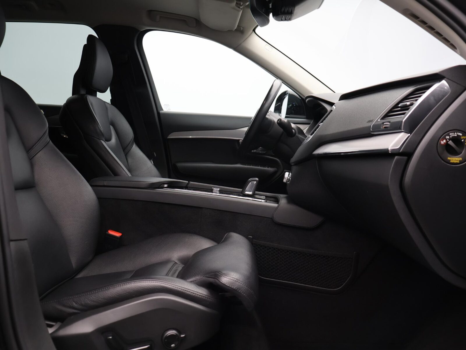 Volvo XC90 - Foto 9