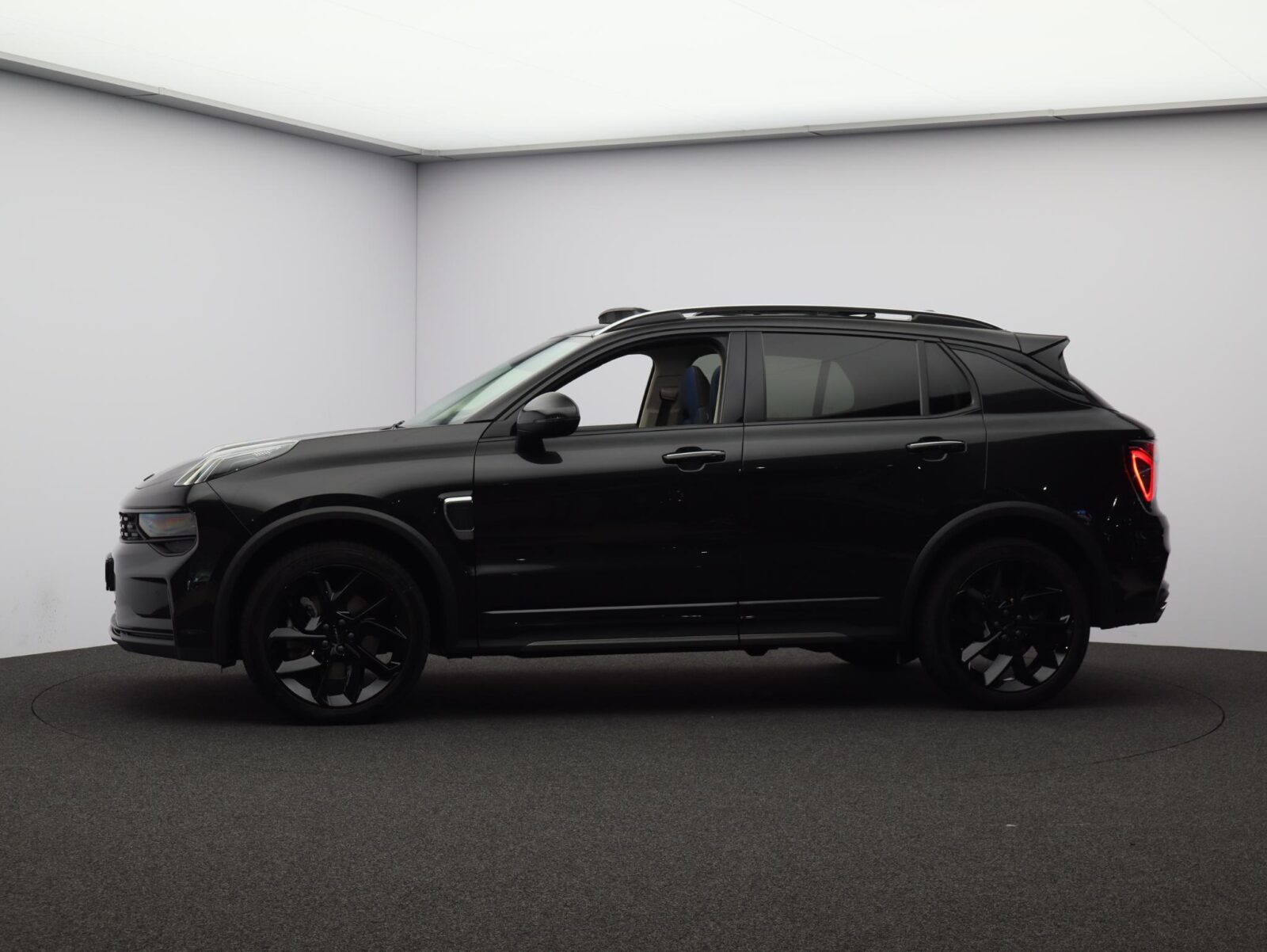 Lynk & Co 01 - Foto 27