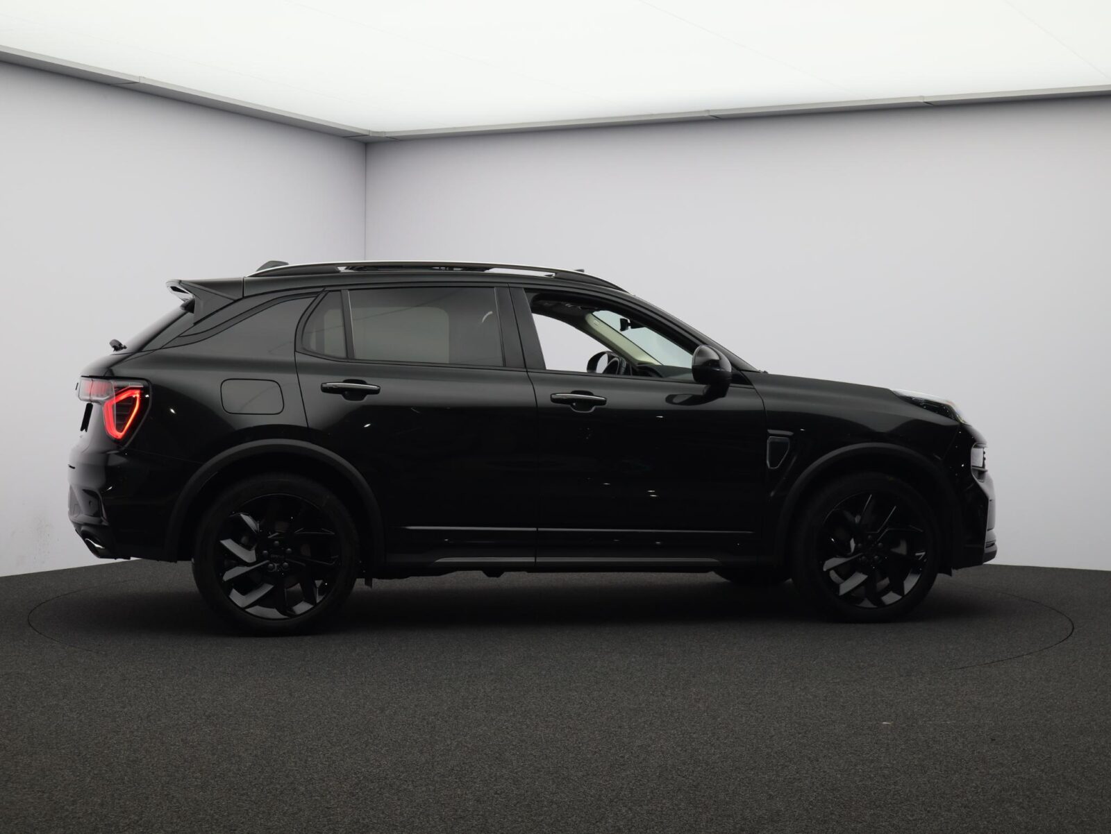 Lynk & Co 01 - Foto 35