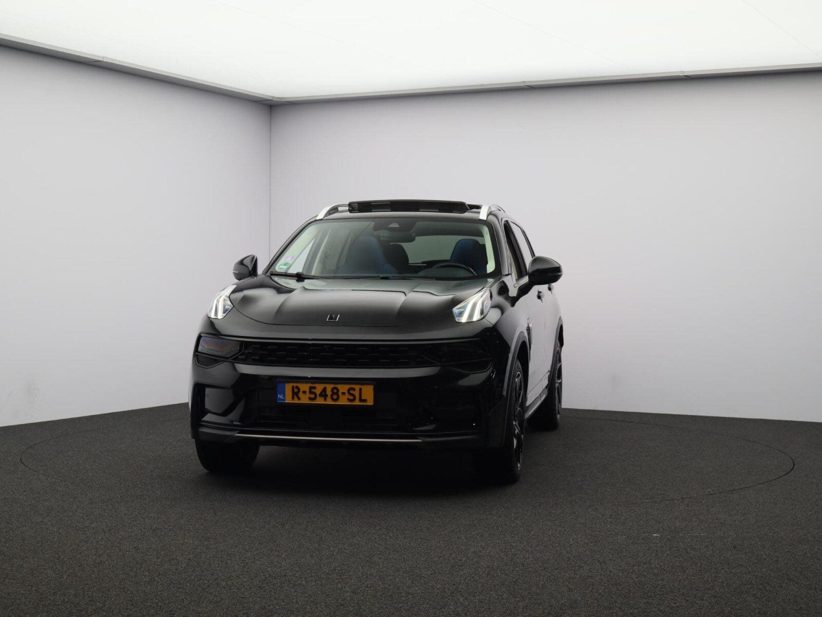 Lynk & Co 01 - Foto 40
