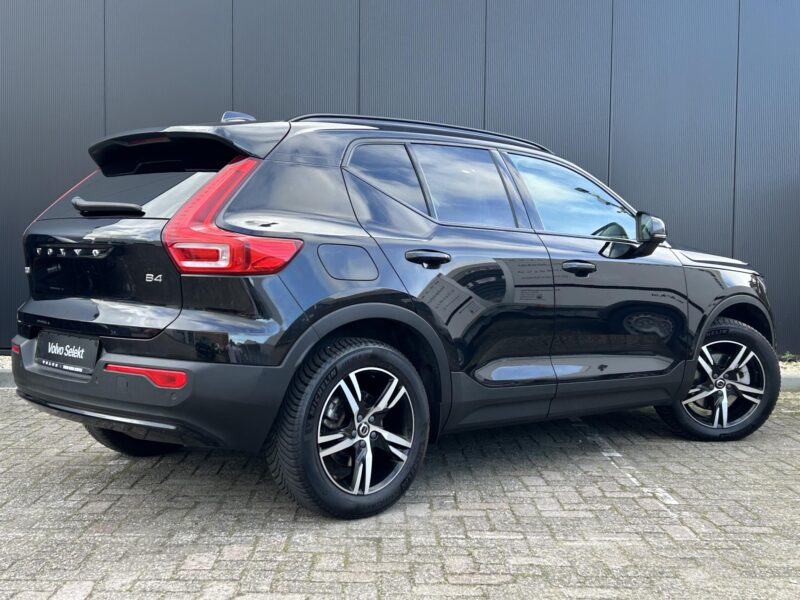 Volvo XC40 - Foto 2