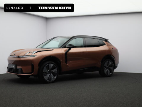 Lynk & Co 08 1.5 More