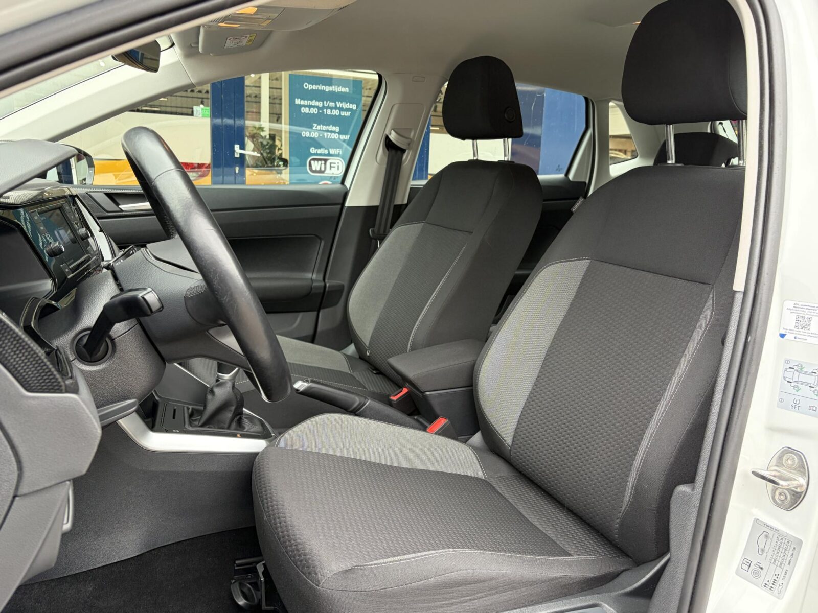 Volkswagen Polo - Foto 12