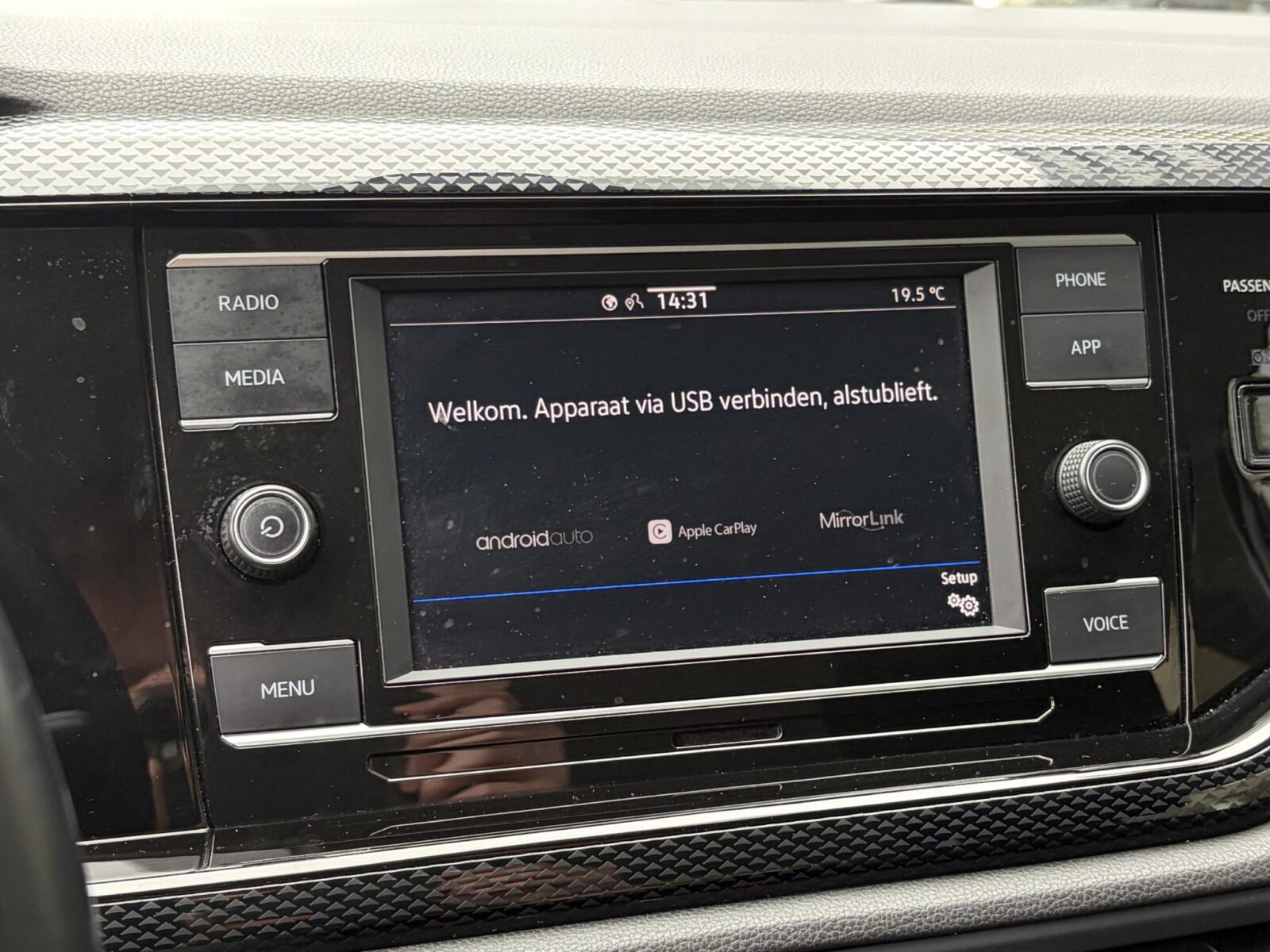 Volkswagen Polo - Foto 22