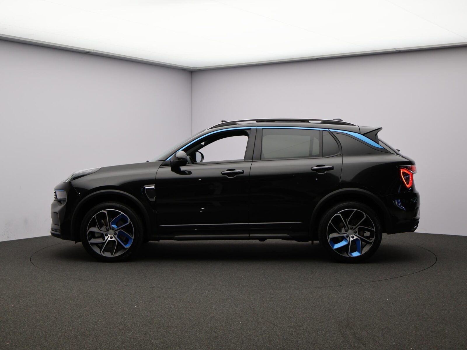 Lynk & Co 01 - Foto 11