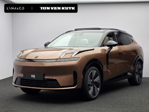 Lynk & Co 08 1.5 More