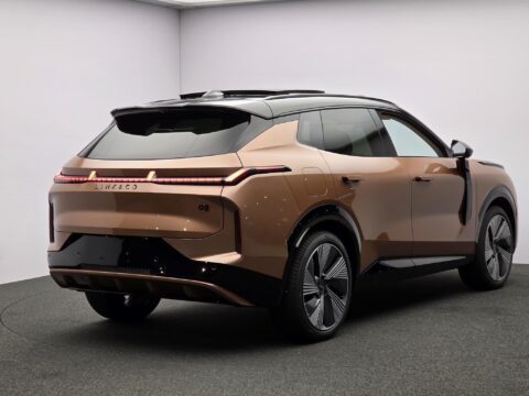Lynk & Co 08 1.5 More