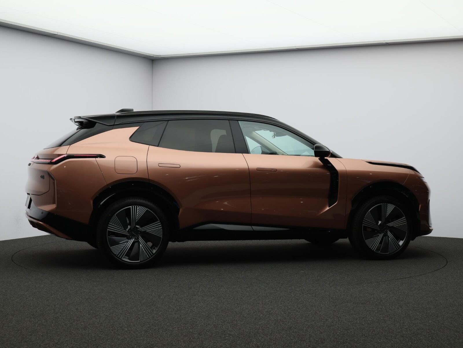 Lynk & Co 08 - Foto 47