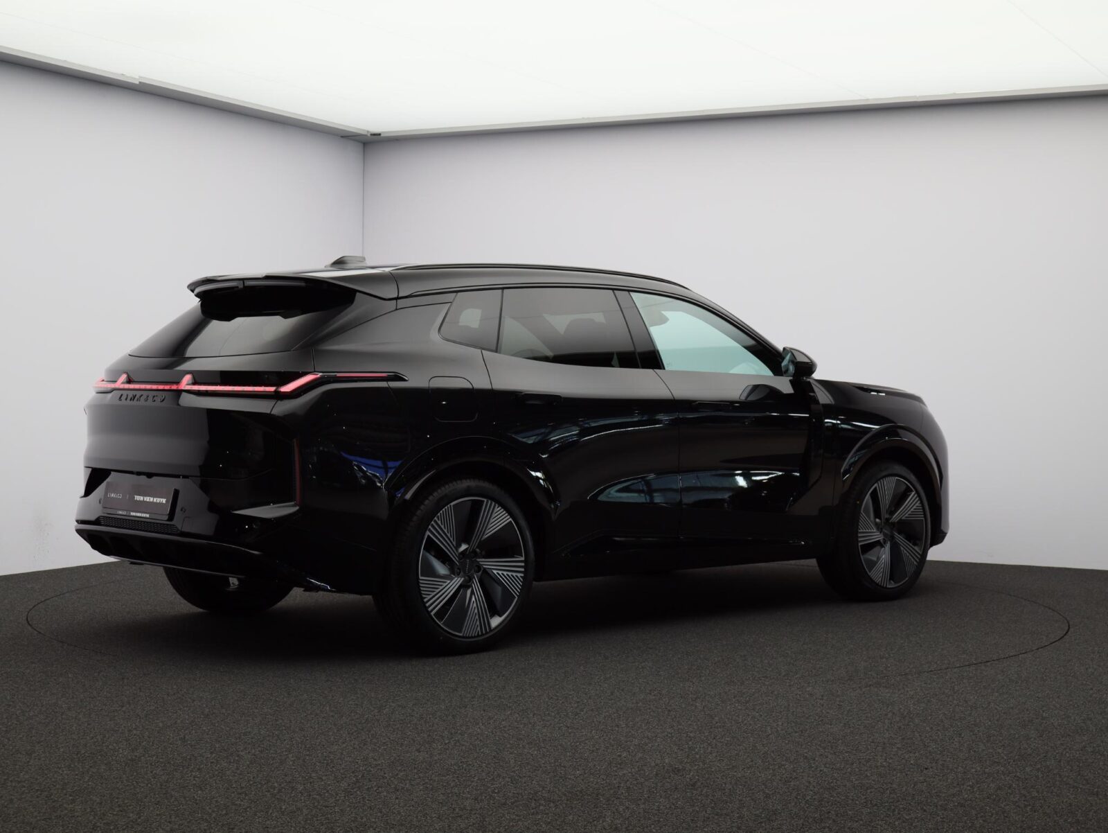 Lynk & Co 08 - Foto 3