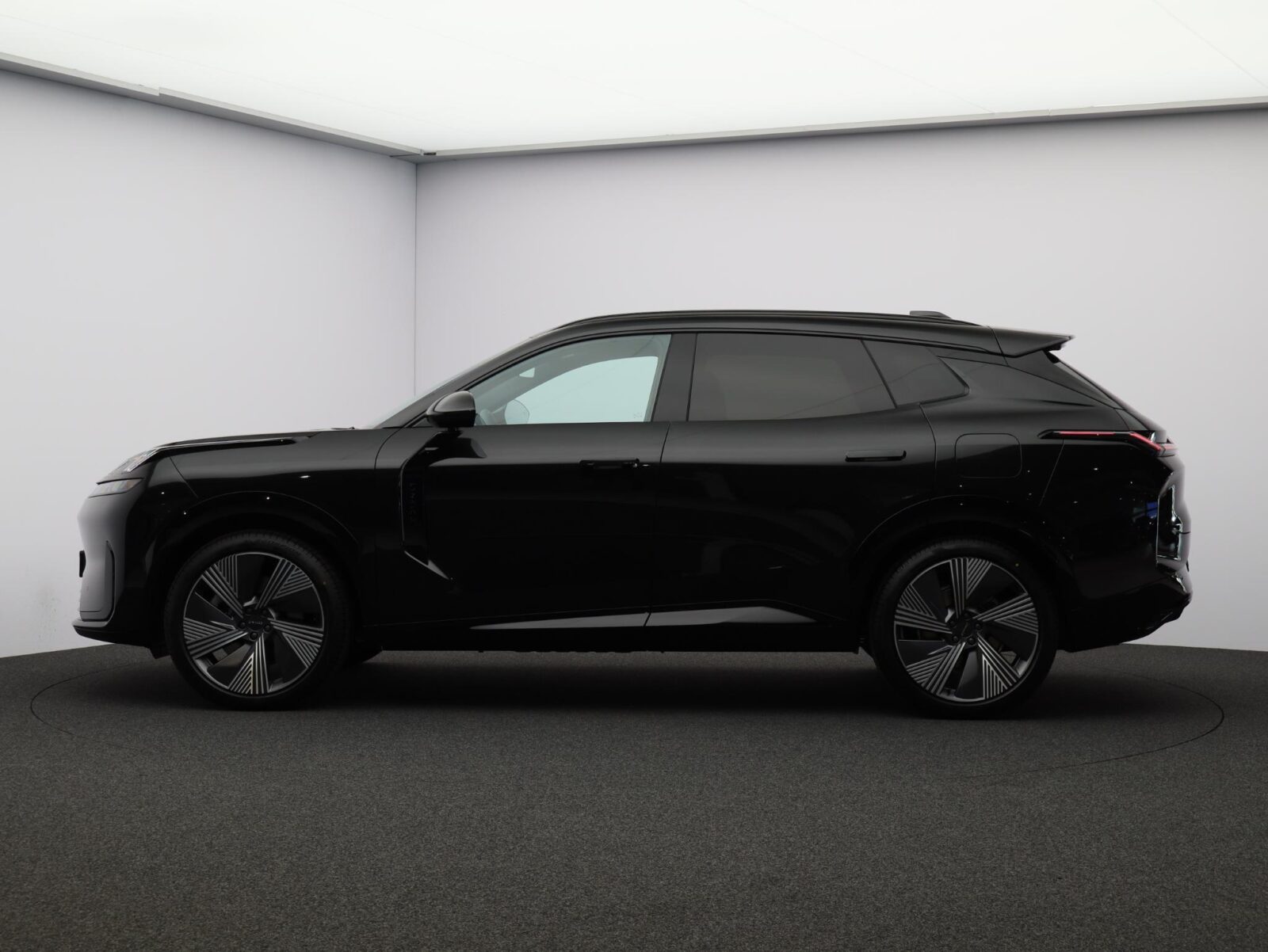 Lynk & Co 08 - Foto 38
