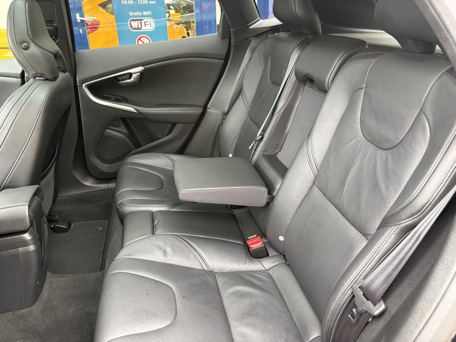 Volvo V40 - Foto 14