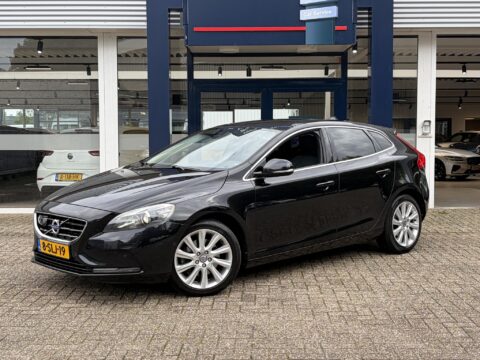 Volvo V40 1.6 T4 Summum
