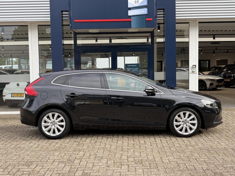 Volvo V40 - Foto 4