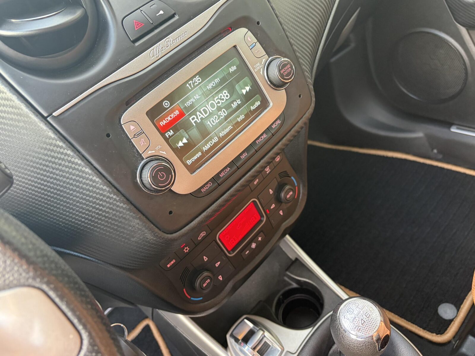 Alfa Romeo MiTo - Foto 16