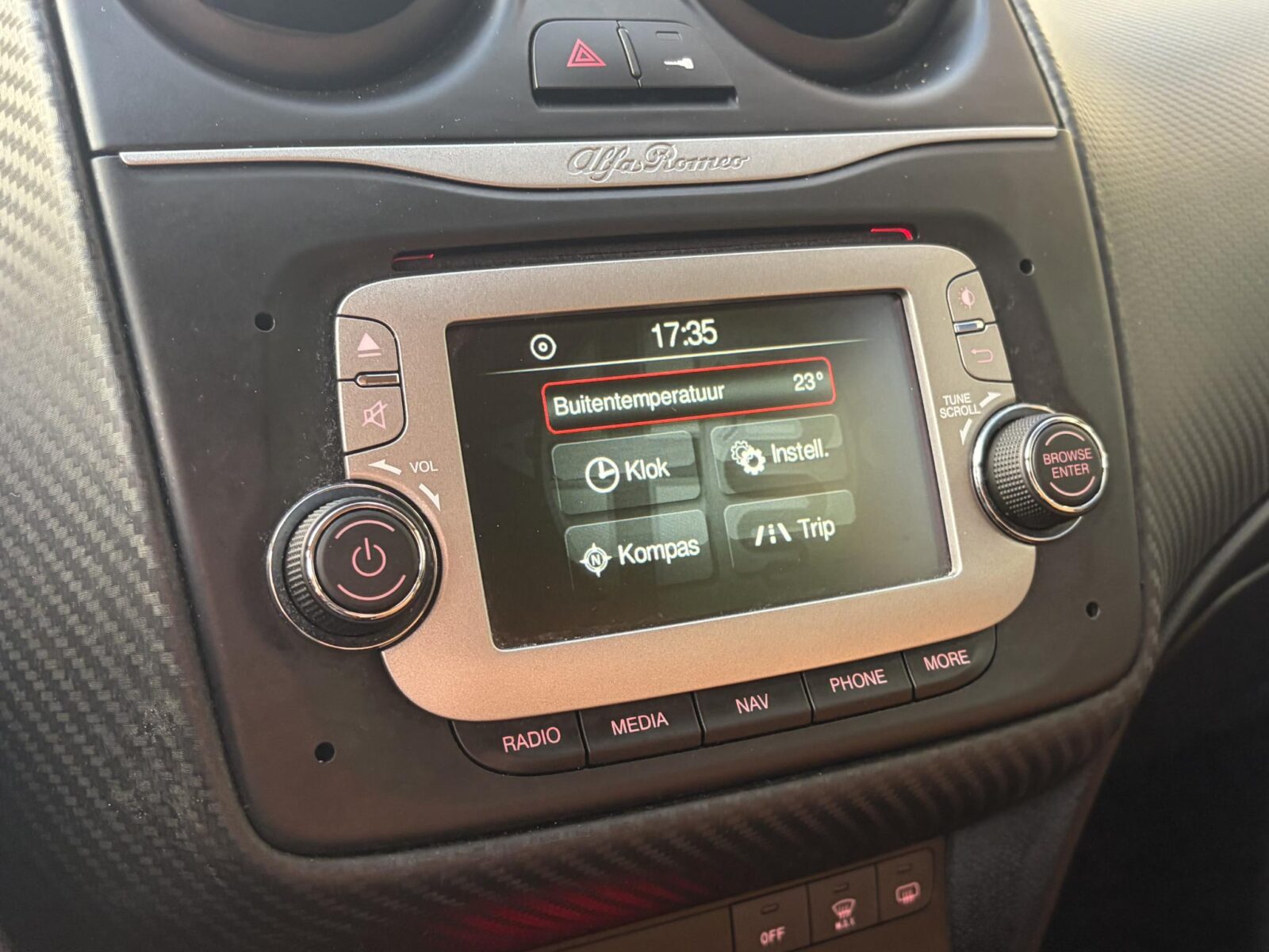 Alfa Romeo MiTo - Foto 22