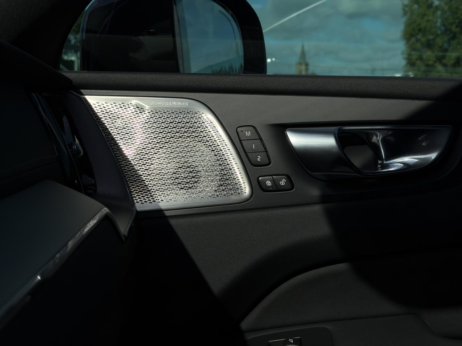 Volvo XC60 - Foto 30