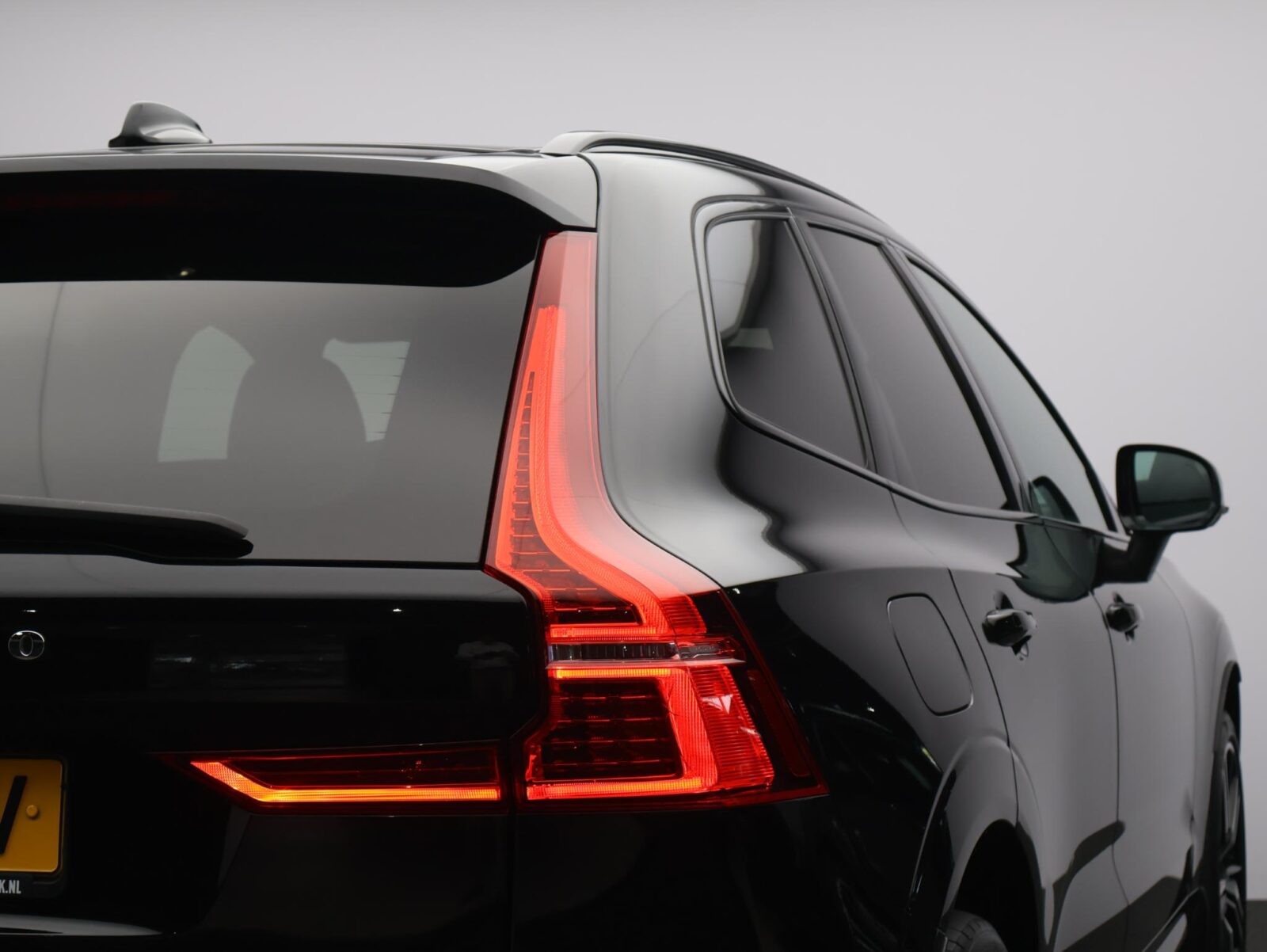 Volvo XC60 - Foto 22