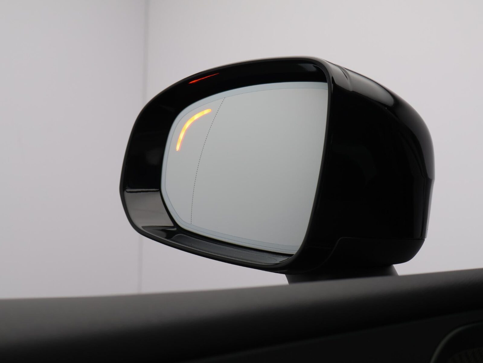 Volvo XC60 - Foto 27