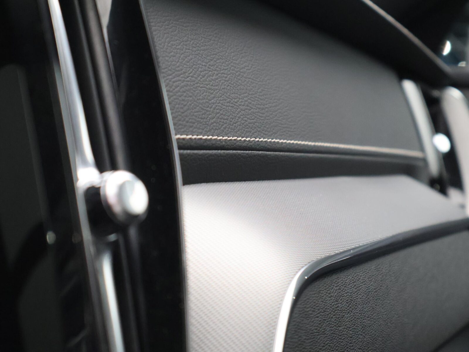Volvo XC60 - Foto 28