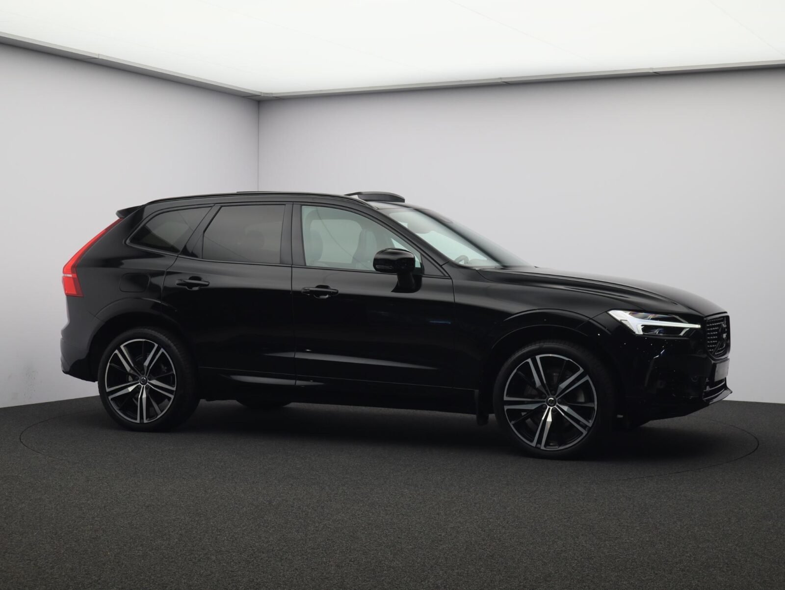 Volvo XC60 - Foto 36