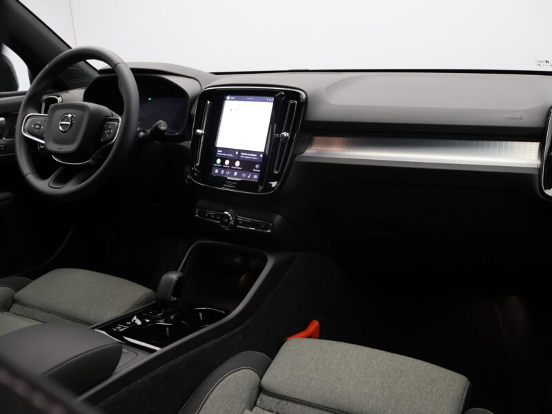 Volvo XC40 - Foto 3