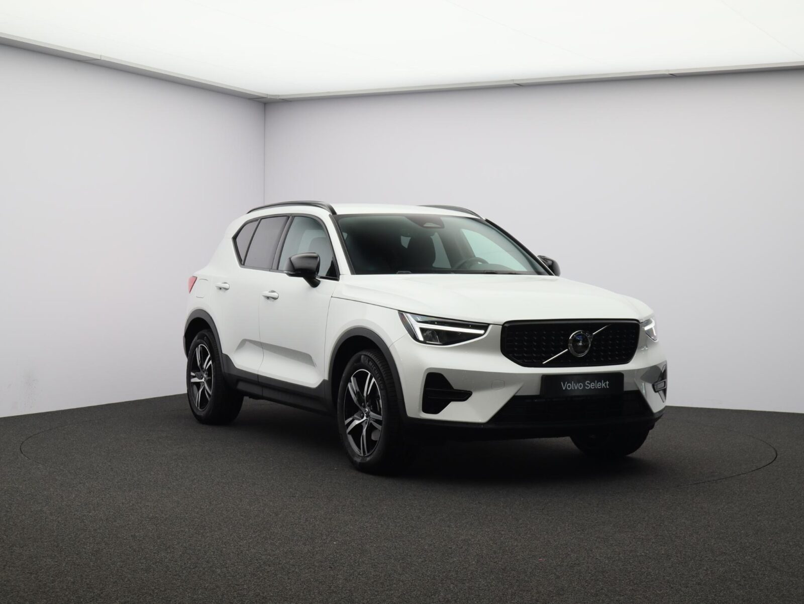 Volvo XC40 - Foto 31