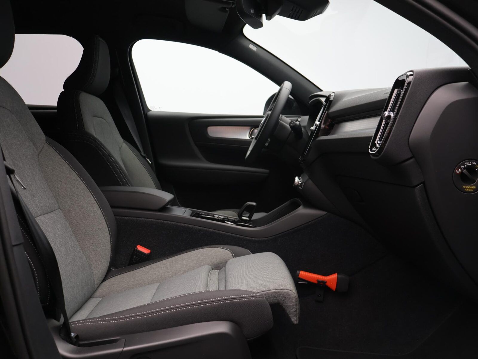 Volvo XC40 - Foto 8