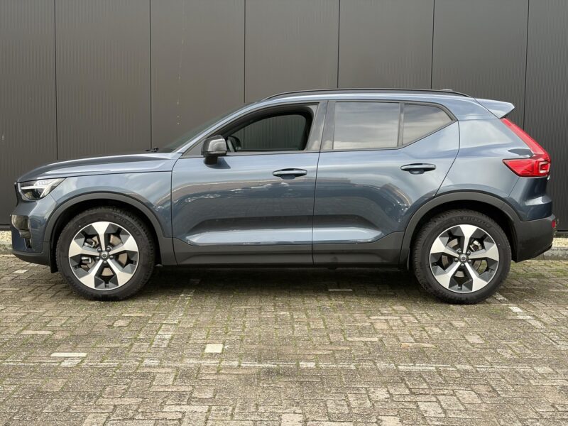 Volvo XC40 - Foto 3