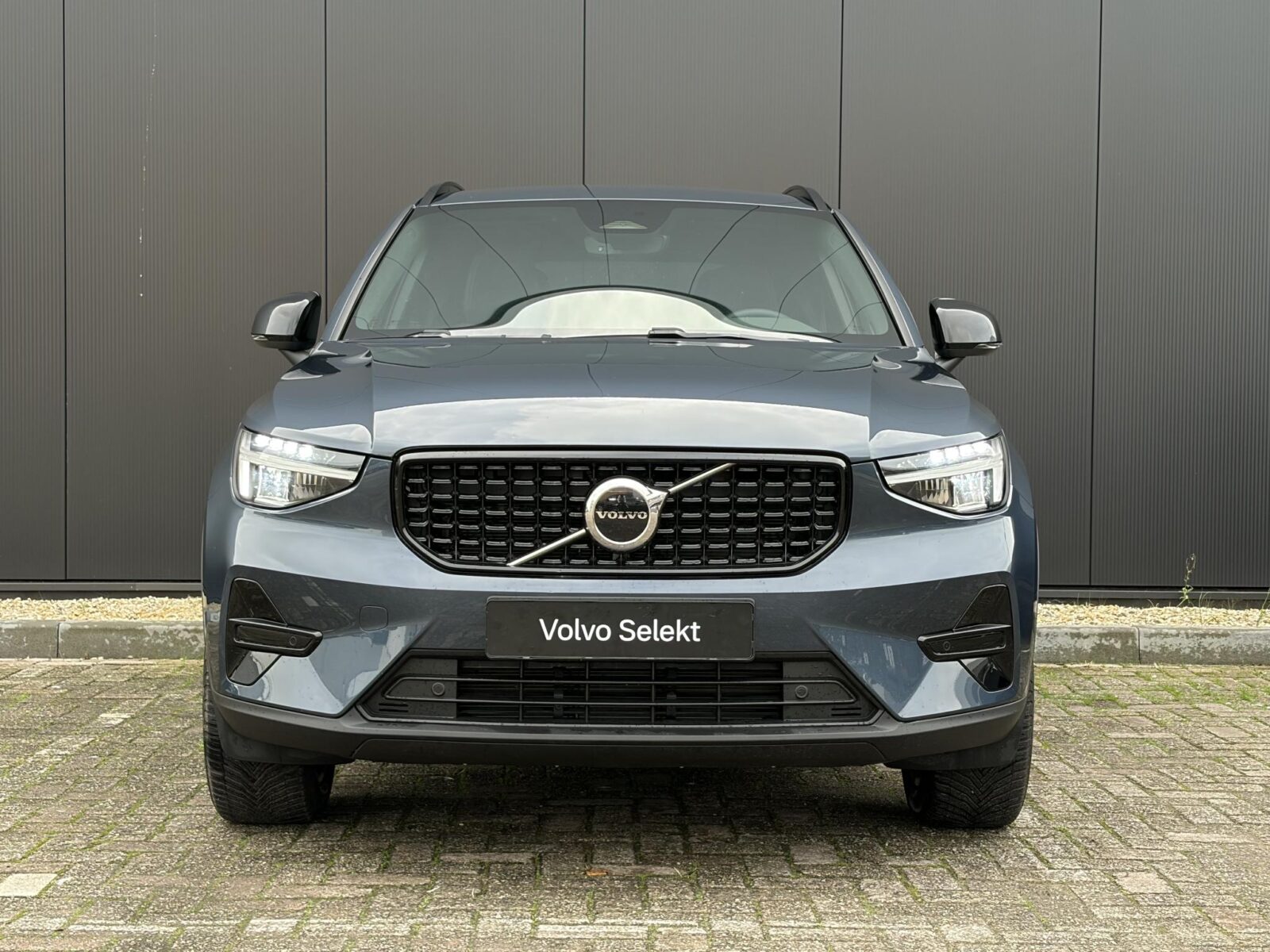 Volvo XC40 - Foto 9