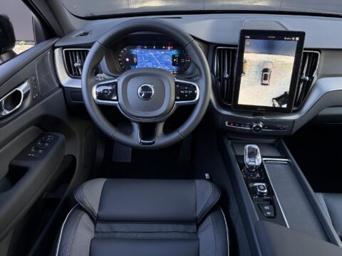 Volvo XC60 2.0 T6 Plug-in hybrid AWD Plus Black Edition