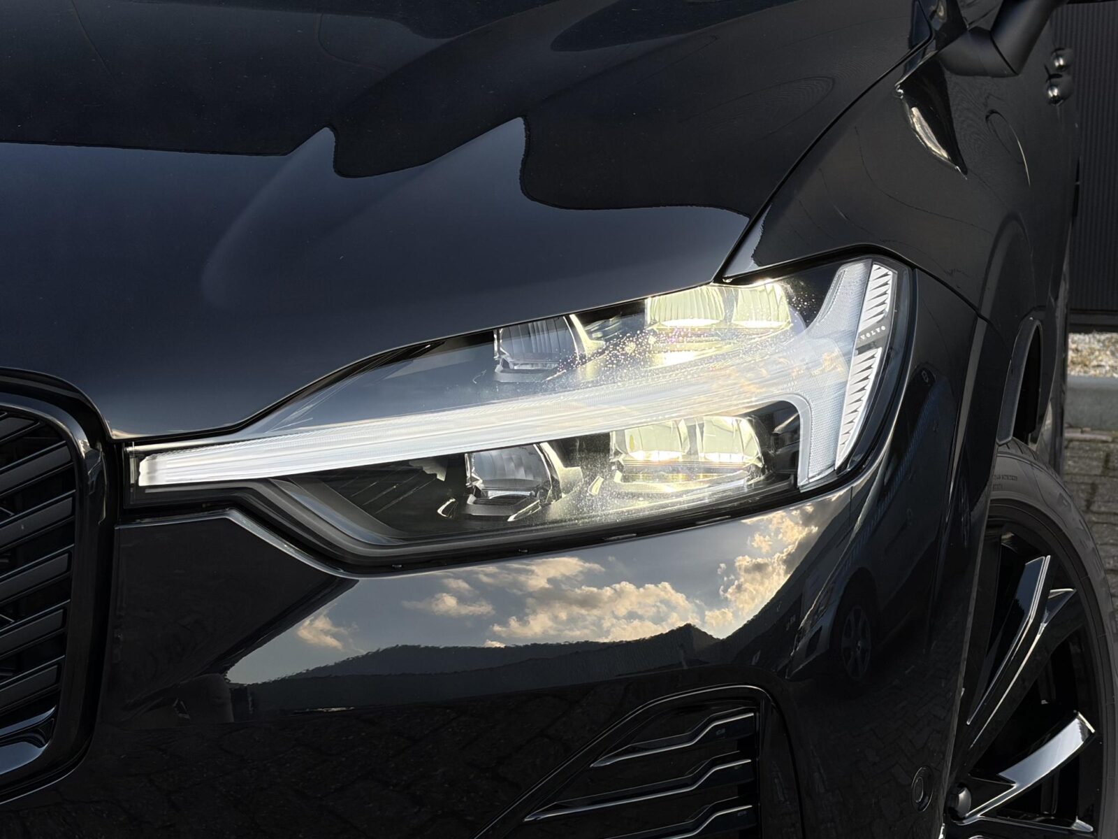 Volvo XC60 - Foto 9