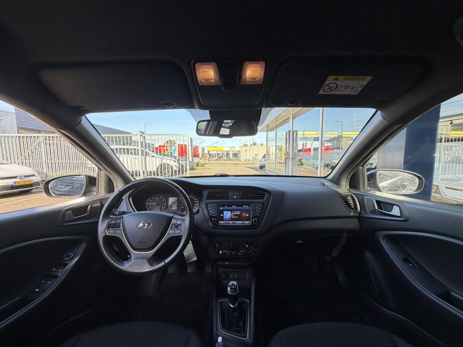 Hyundai i20 - Foto 13