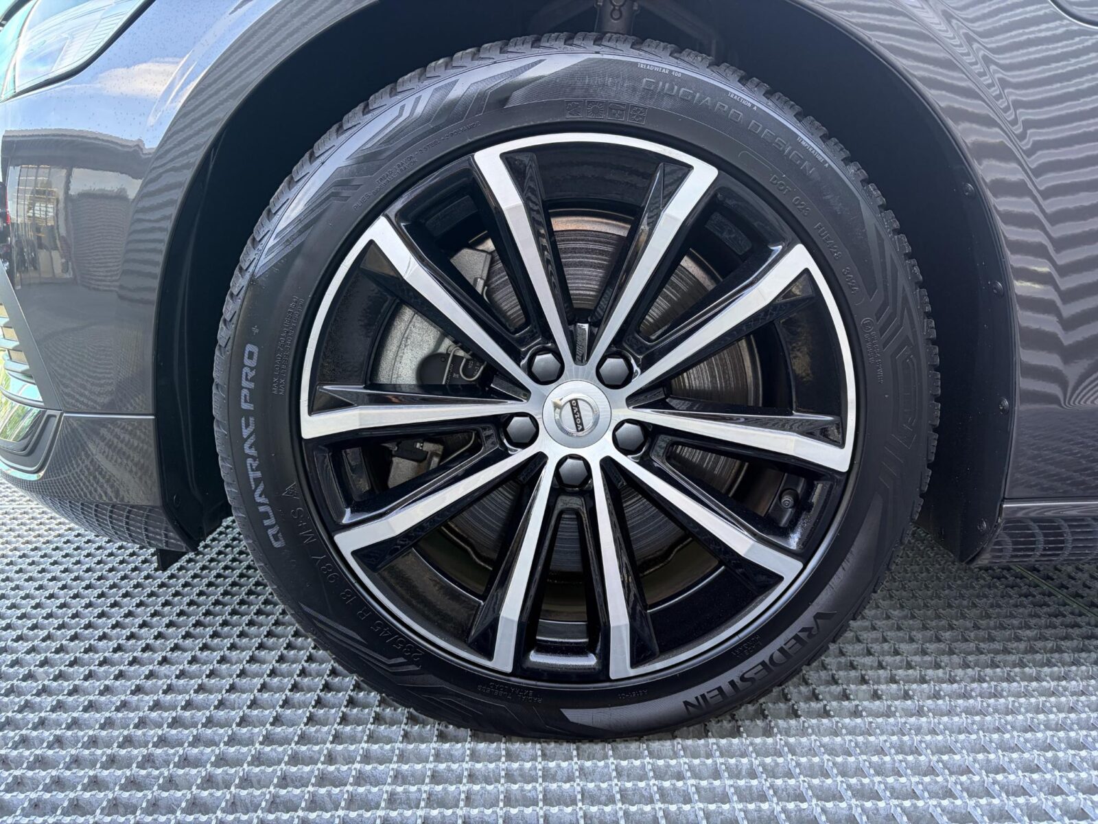 Volvo V60 - Foto 22