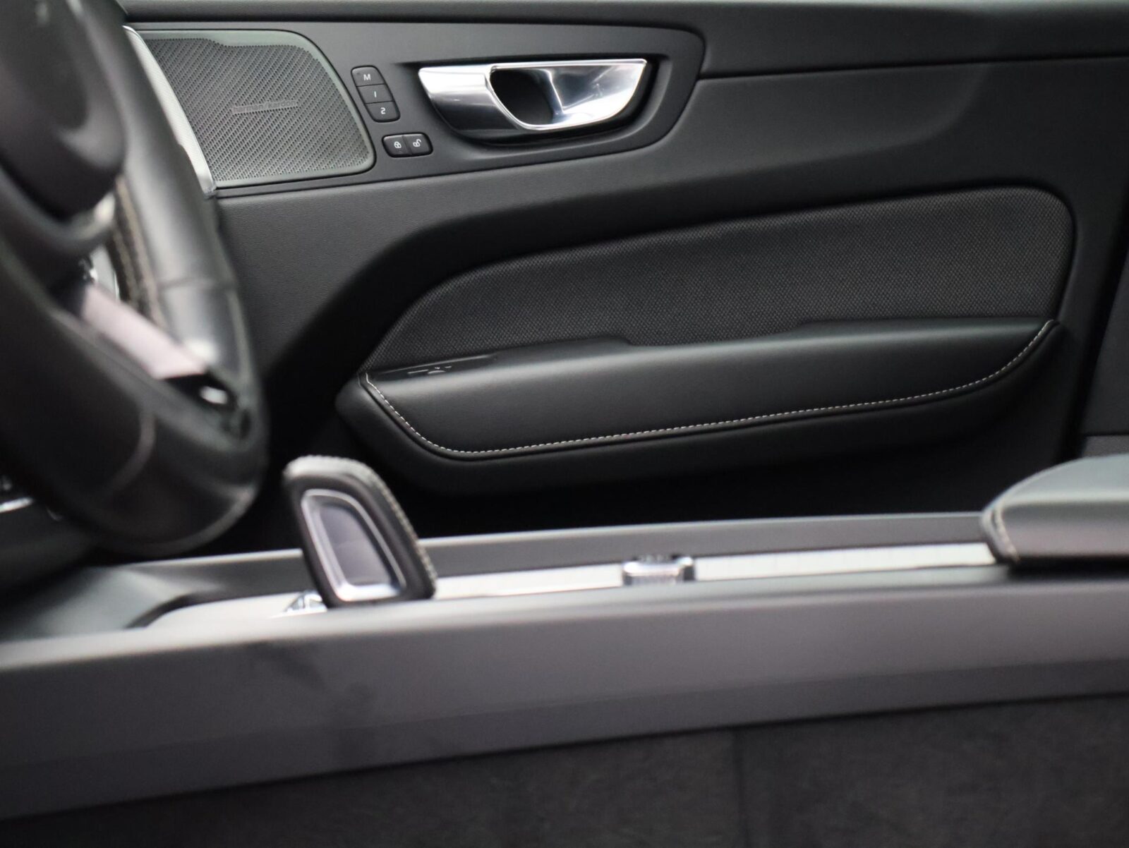 Volvo XC60 - Foto 18