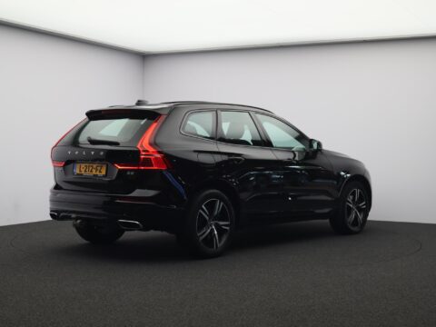Volvo XC60 B5 250PK Mild Hybrid R-Design