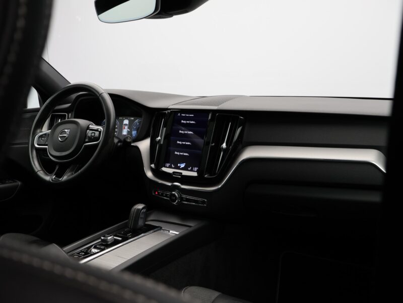 Volvo XC60 - Foto 3