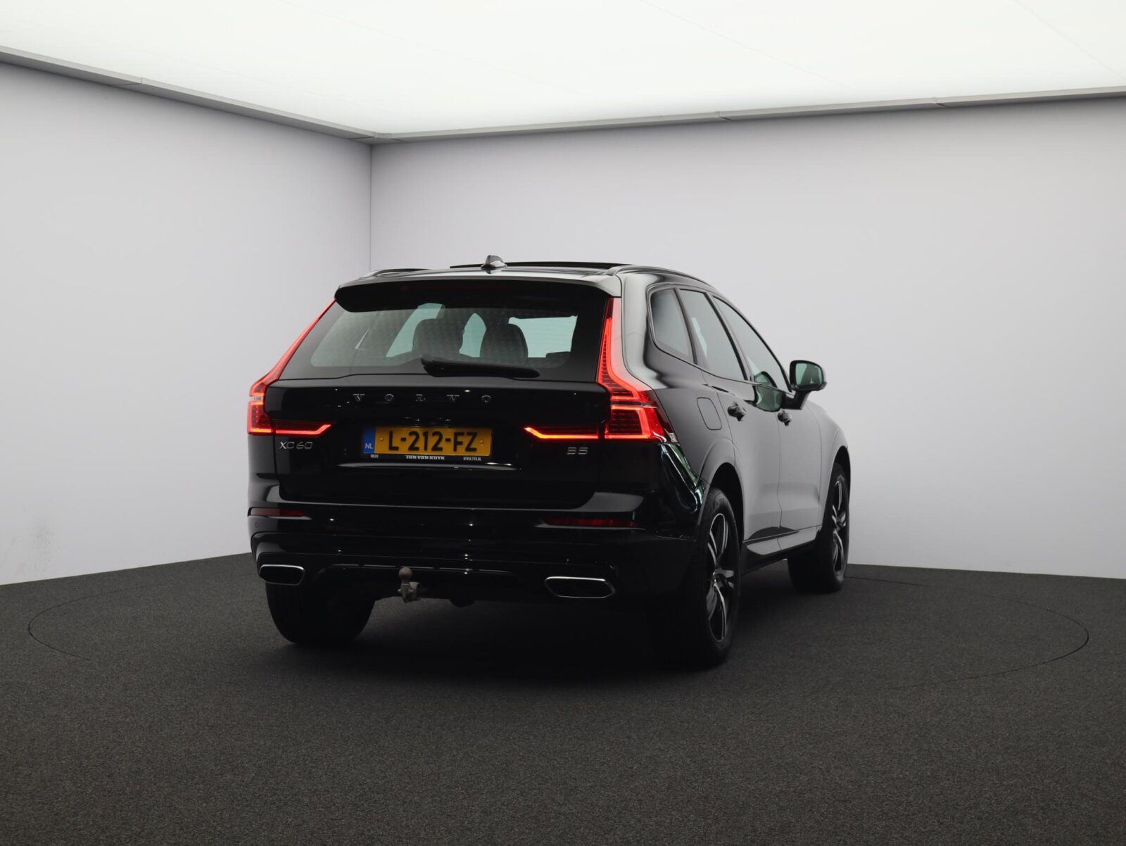 Volvo XC60 - Foto 30