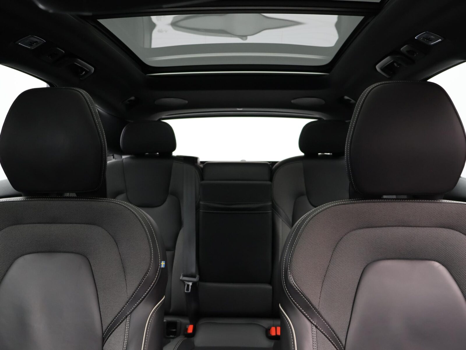 Volvo XC60 - Foto 9