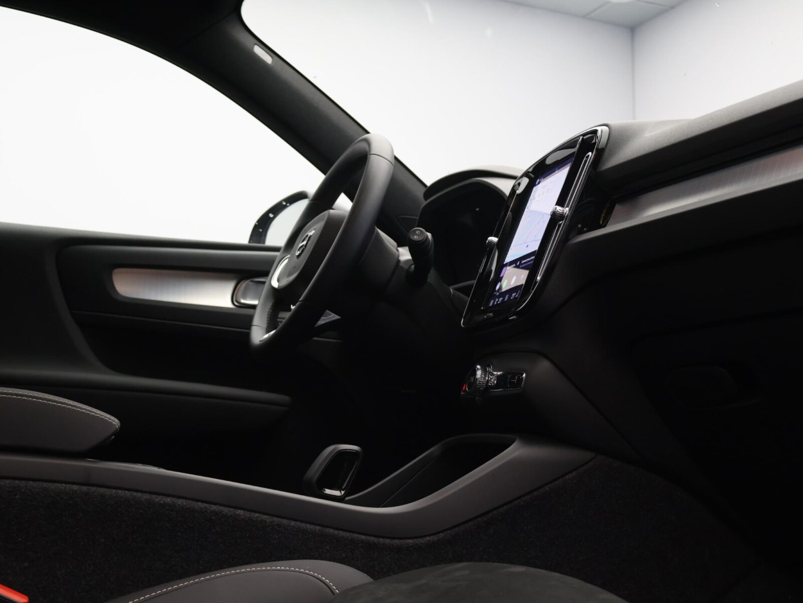Volvo XC40 - Foto 12