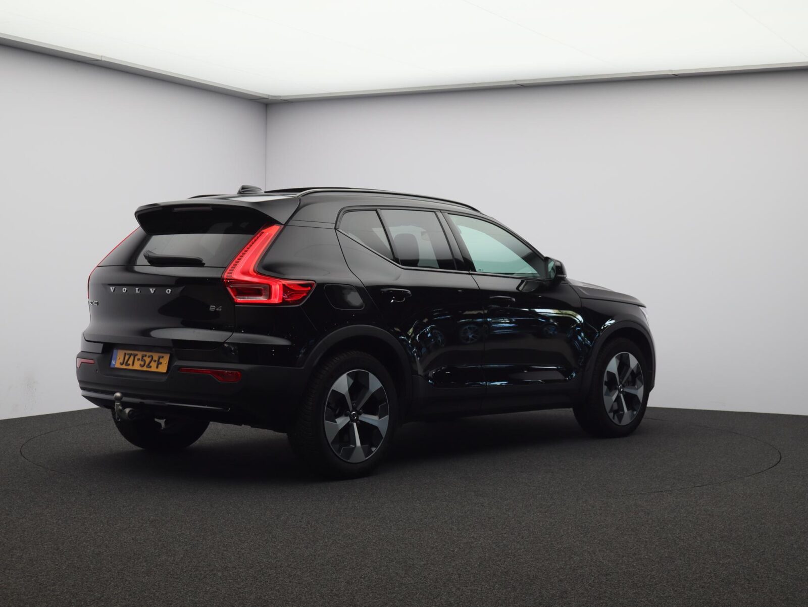 Volvo XC40 - Foto 2