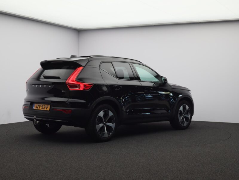 Volvo XC40 - Foto 2