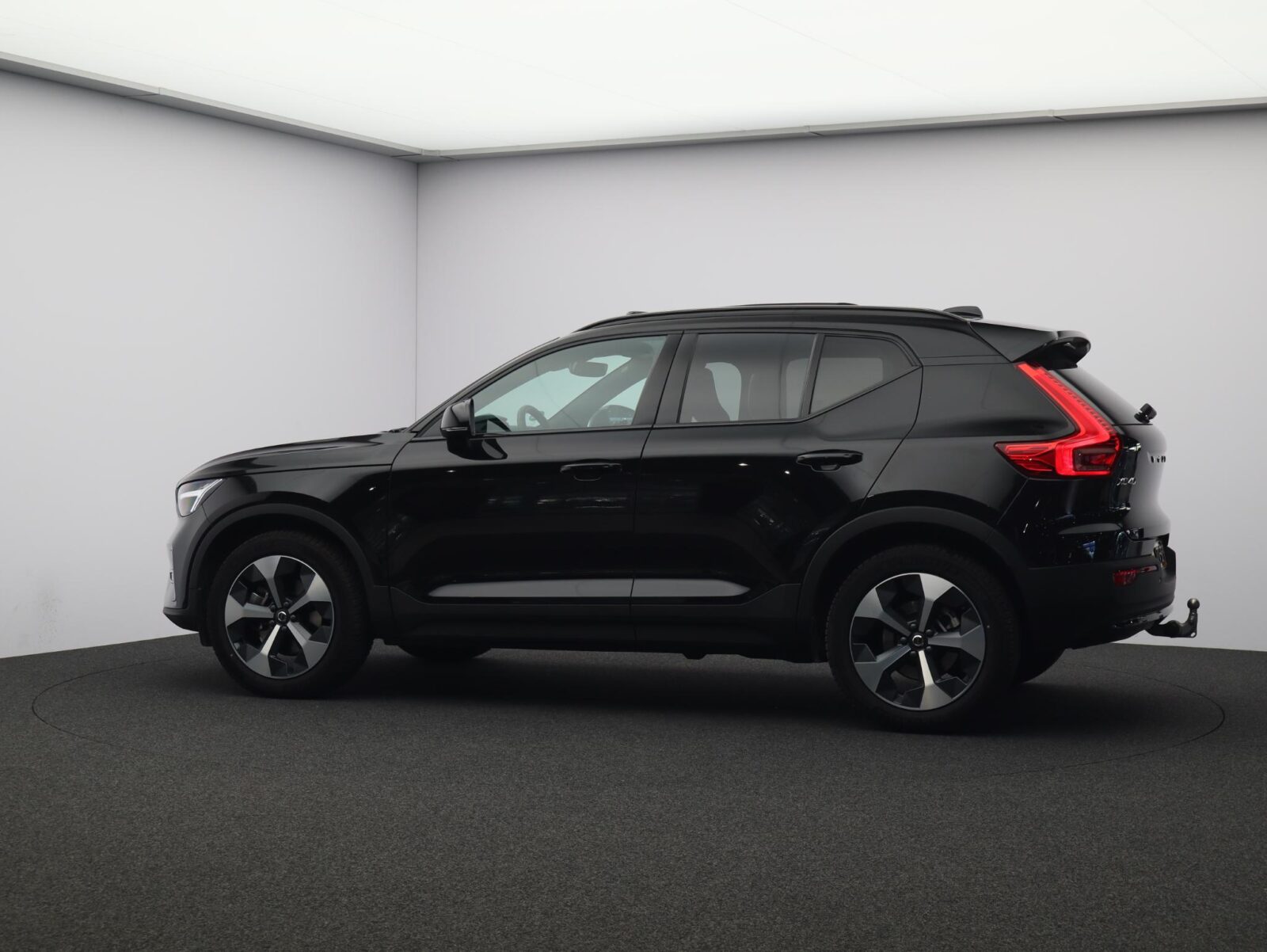 Volvo XC40 - Foto 20