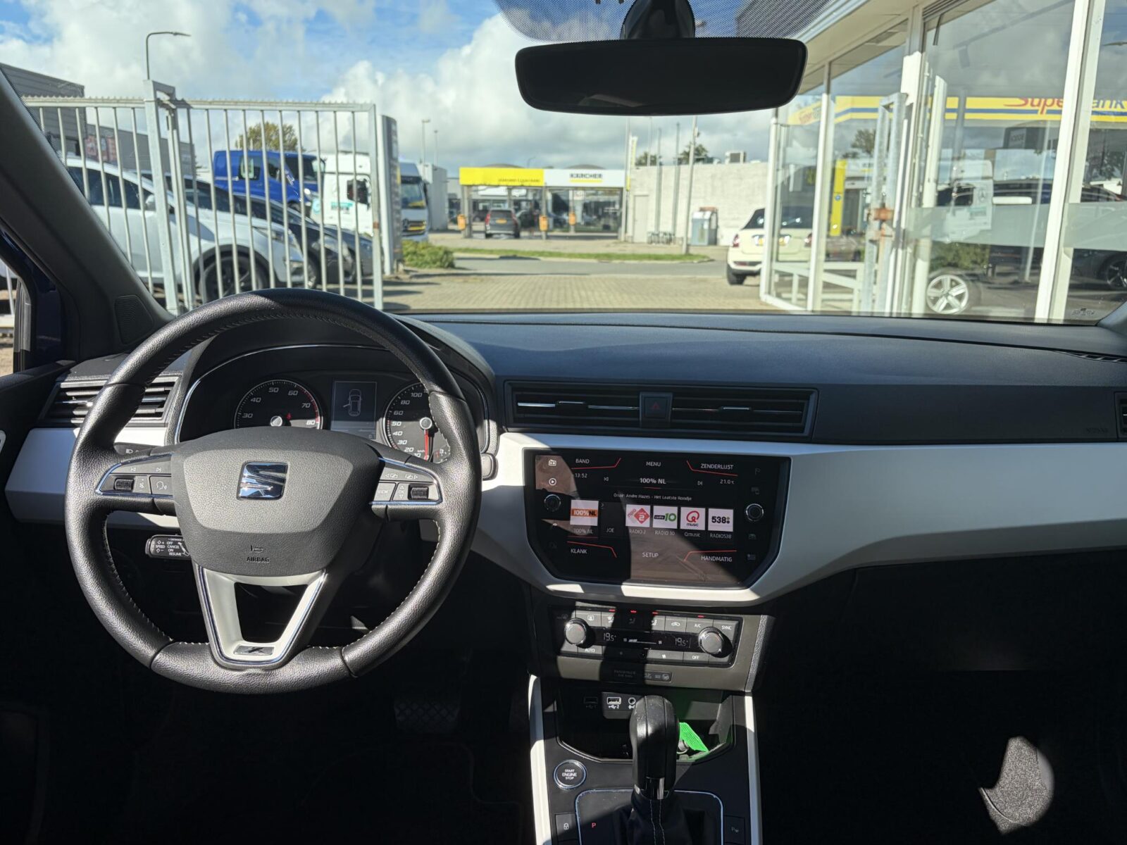 SEAT Arona - Foto 17