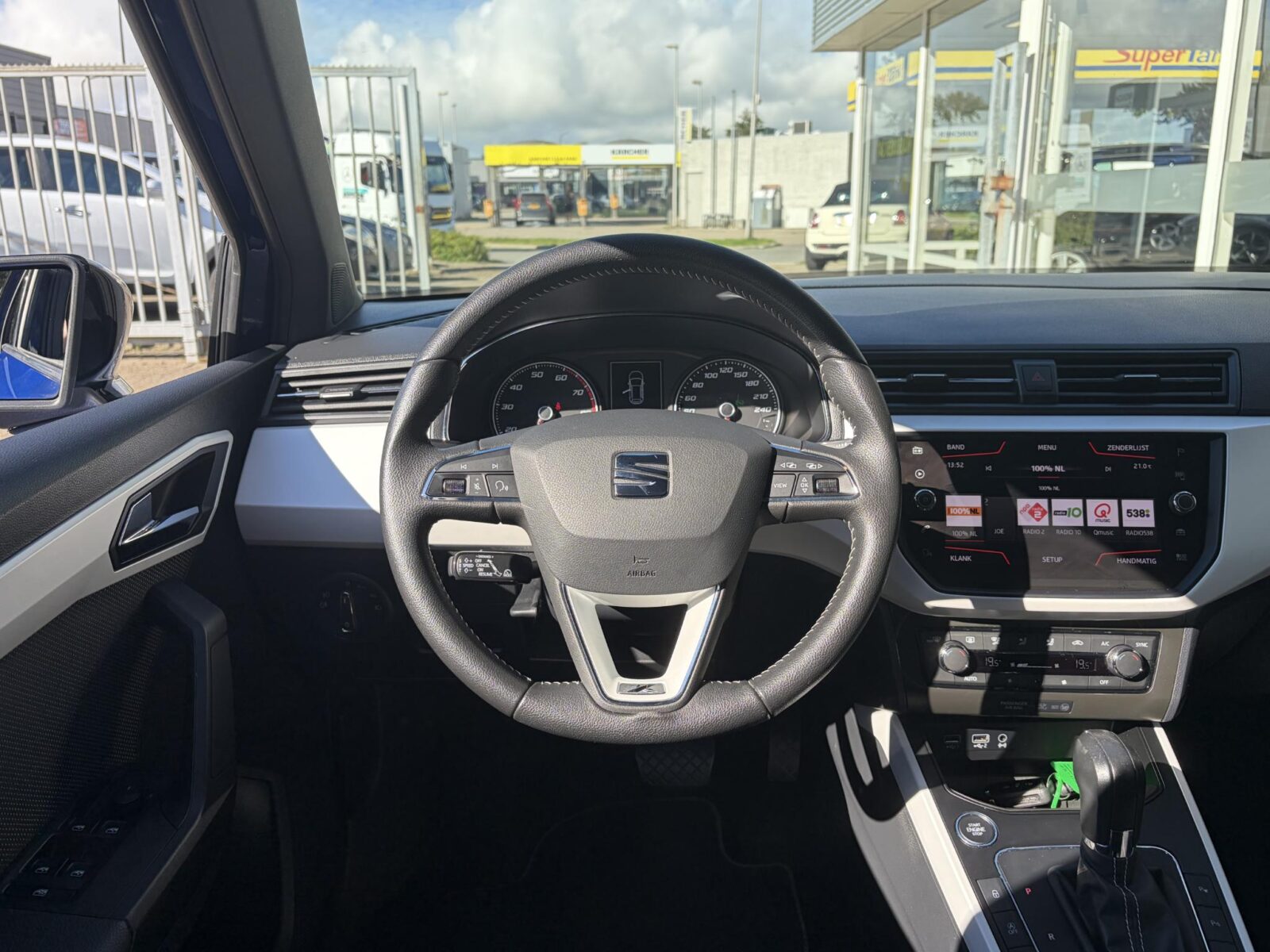 SEAT Arona - Foto 18
